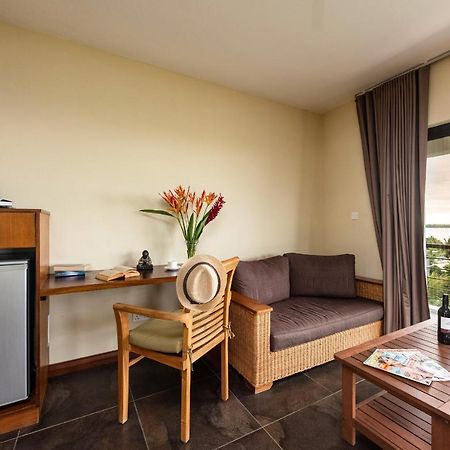 Happy Days Guest House Le Morne Exterior photo