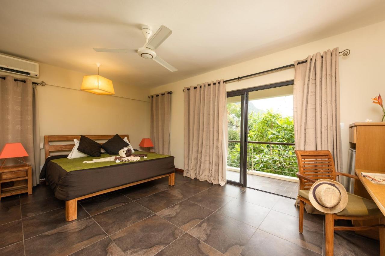 Happy Days Guest House Le Morne Exterior photo